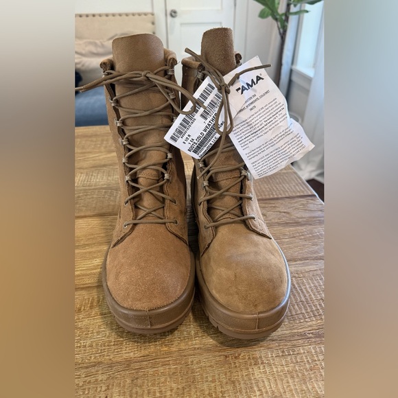 Men\'s Tan Suede Lace-Up Combat Boots main image 5
